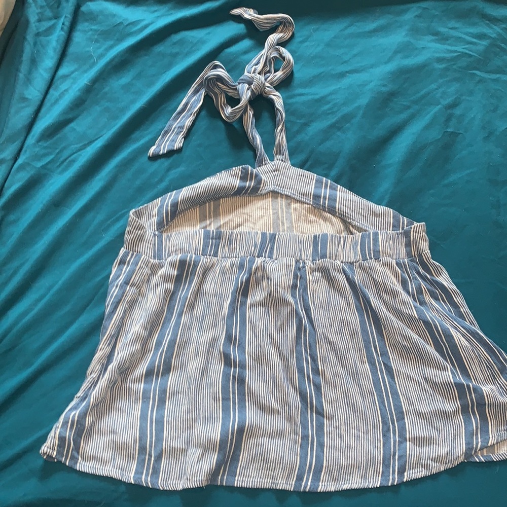 Halter top - Picture 3 of 3